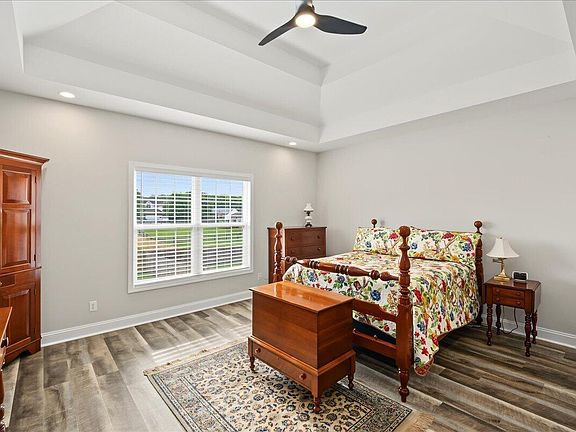 5th image of 3063 Barlows Brook Rd