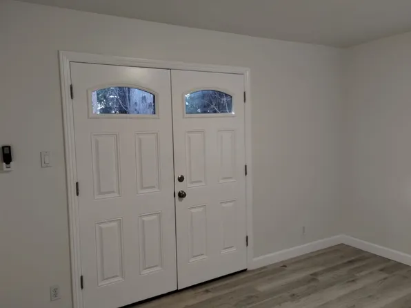 5892 Wheelhouse Ln #A, Agoura Hills, CA 91301