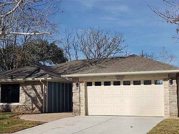 3rd image of 207 Shiloh Dr