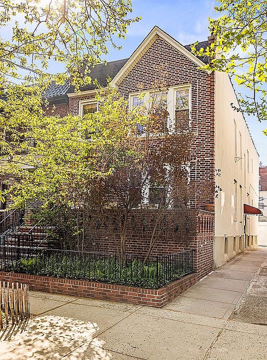 1st image of 190 Terrace Pl