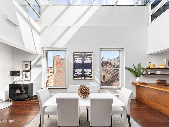2nd image of 27 Great Jones St