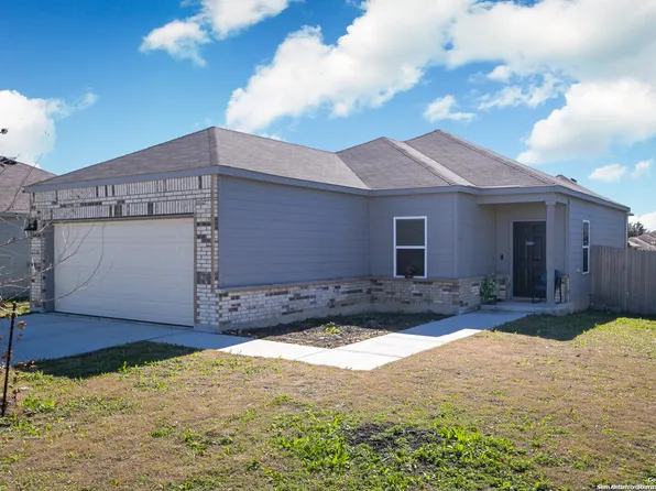 2118 dry moss, San Antonio, TX 78224