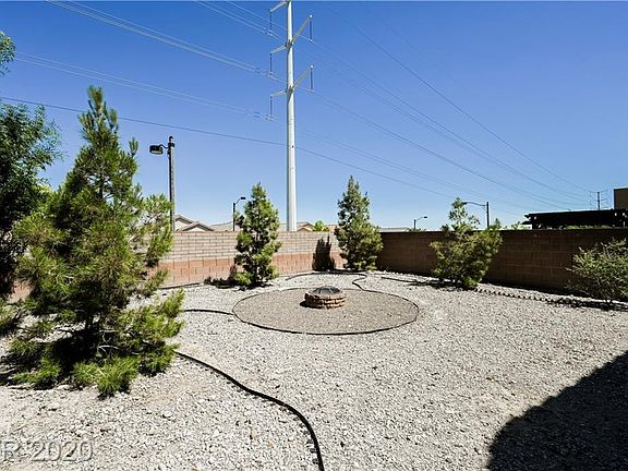 4th image of 7760 Houston Peak St