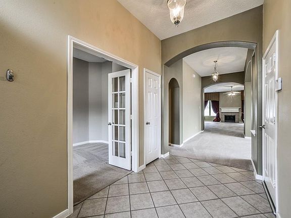 4th image of 14423 Baron Creek Ln