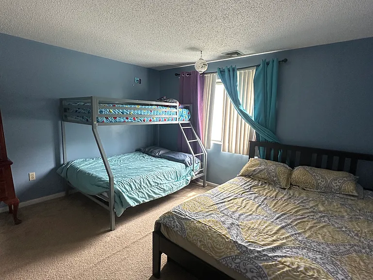 292 Salem St #201 — Photo 21
