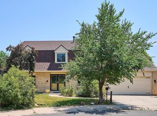 292 S Salem Ct, Aurora, CO 80012