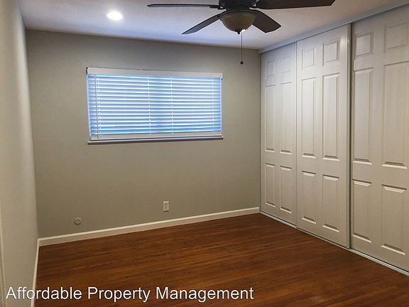 4th image of 470 La Baree Dr