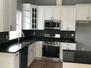 239 Pearsall Ave, Jersey City, NJ 07305