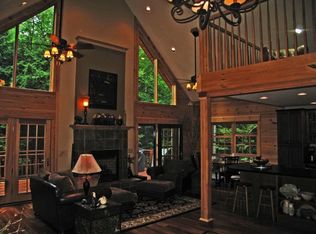 45 Woodridge Rd, Brant Lake, NY 12815