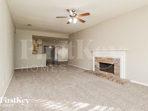 3rd image of 22626 Guardsman Ln