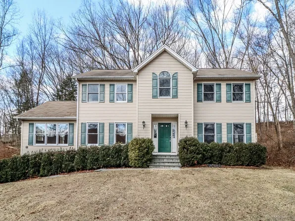 15 Norton Lane, New Milford, CT 06776