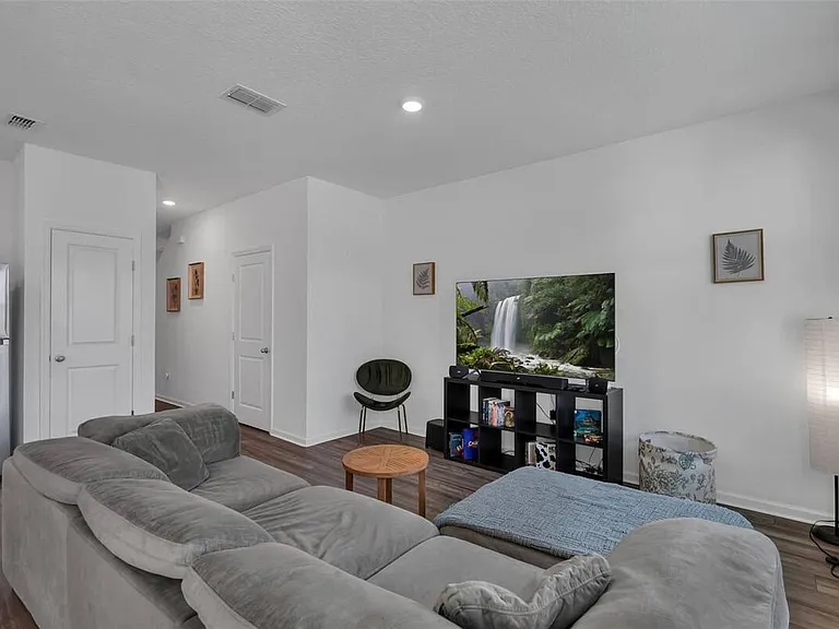 6359 Kay Morgan Ln — Photo 6