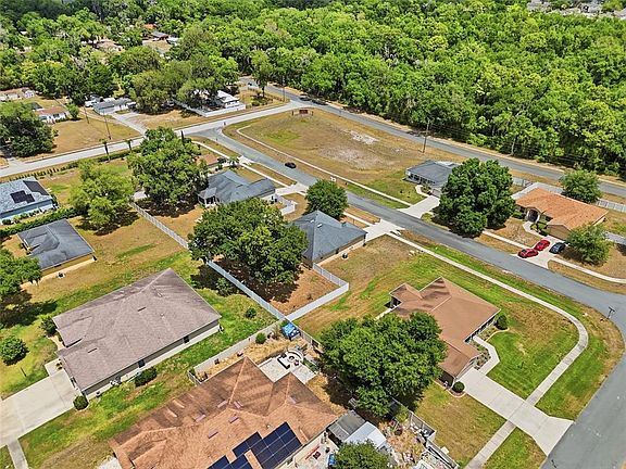 5th image of 306 Stonepoint Ln