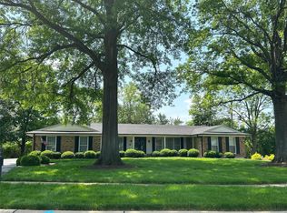 238 Greentrails Dr N, Chesterfield, MO 63017
