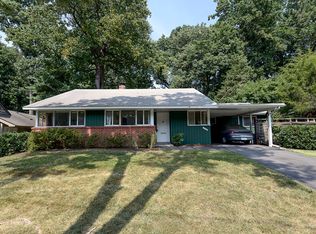 10120 Parkwood Ter, Bethesda, MD 20814