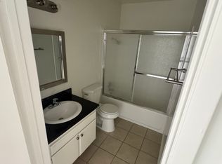 1258 10th St APT 8, Santa Monica, CA 90401