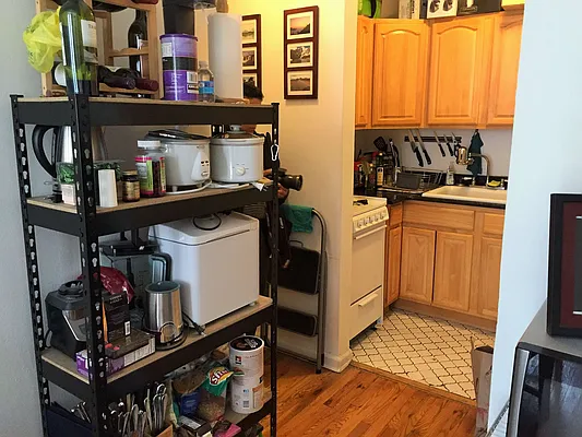 Rented by Joe Gotham LTD | media 29