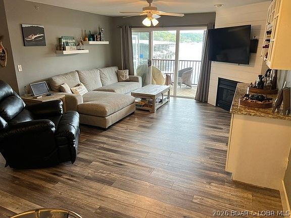 5th image of 600 Clearwater Dr #1A