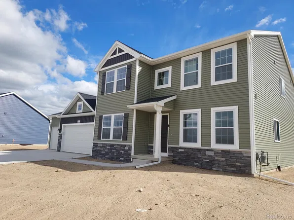 1137 Linkwood Ct, Howell, MI 48843
