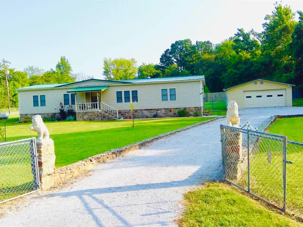 304 Evans St, Mountain View, AR 72560