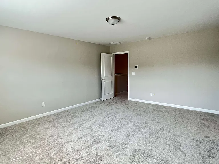 292 Grey Falcon Ave — Photo 17