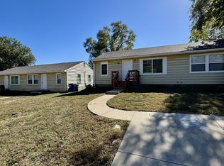 1523 W 22nd Ter, Lawrence, KS 66046