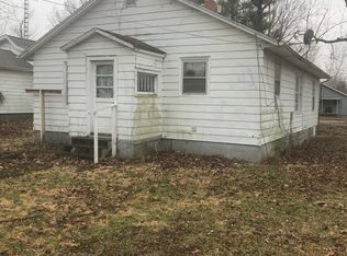 616 N Taylorville Blvd, Taylorville, IL 62568