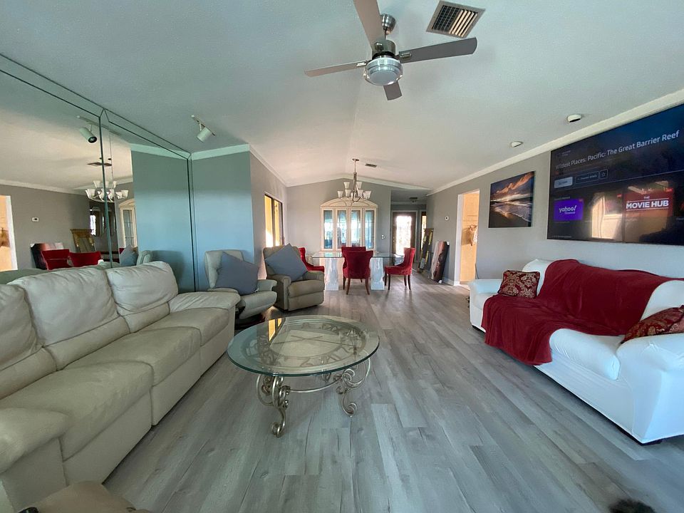 1st image of 133 Sandstone Cir