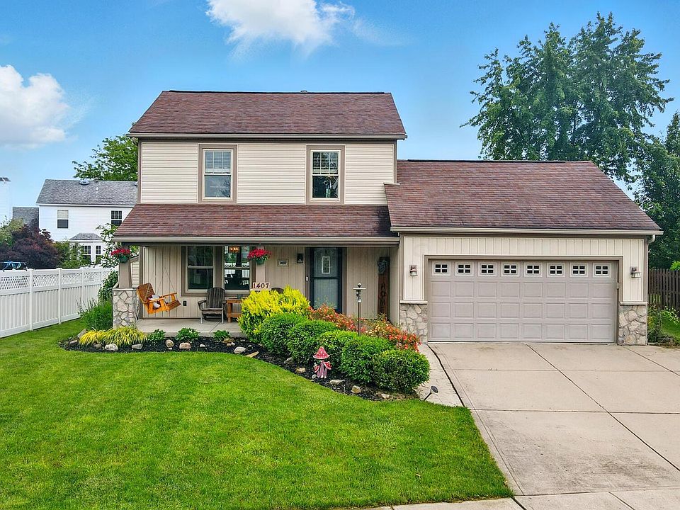 1st image of 1407 Valley Dr