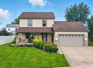 1407 Valley Dr, Marysville, OH 43040