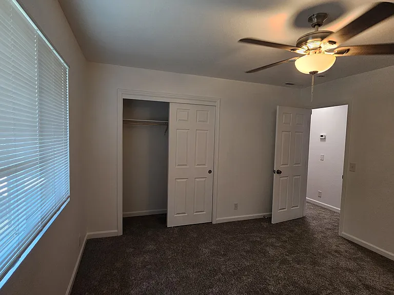 835 W 4th Ave #4 — Photo 23