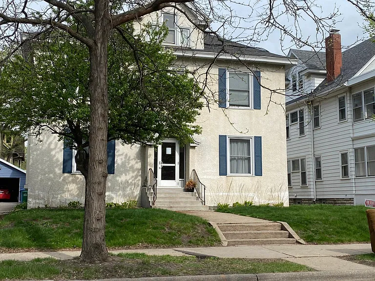 2437 Dupont Ave S #4 — Photo 1