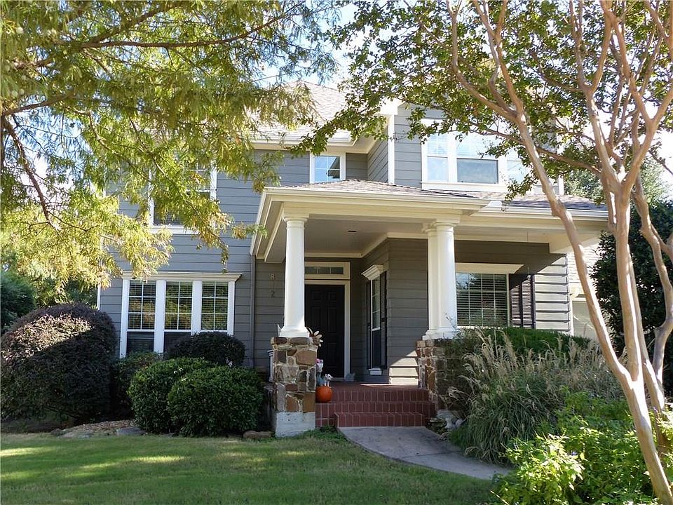 1st image of 812 Mayberry Dr