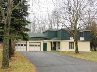 55 Burwell Dr, Chesterton, IN 46304