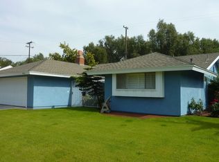 4836 E McKinnon Dr, Anaheim, CA 92807