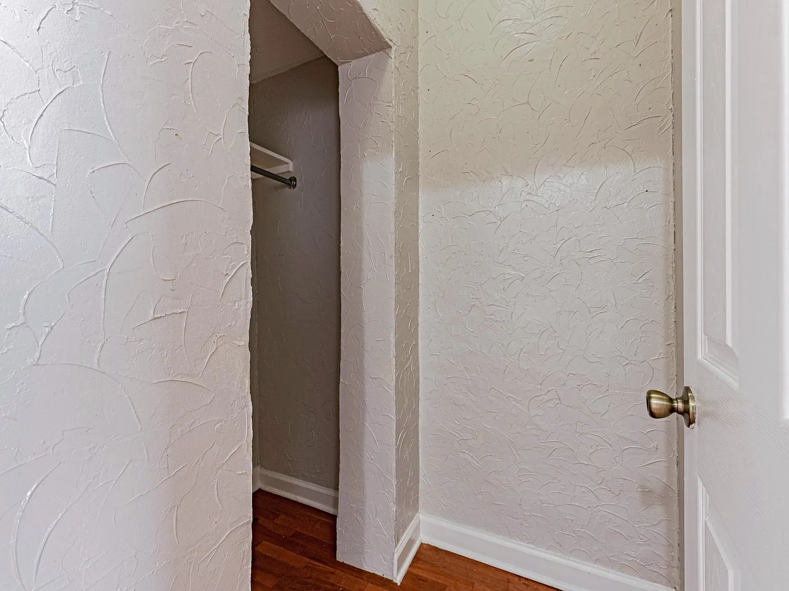 2 bed, 900 sqft, $1,795 — Photo 4