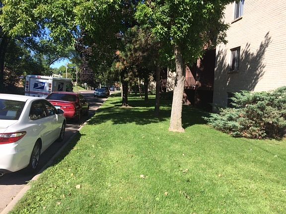 4th image of 1905 Wilson Ave APT 101