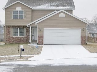 112 Woodbrook Ct, East Peoria, IL 61611