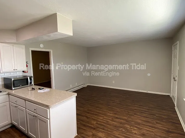 5667 Brickell Rd #14 — Photo 6