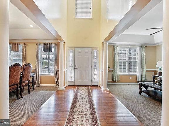 5th image of 13100 Crestmar Ct