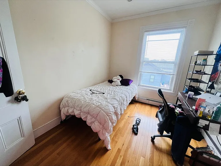 181 Erie St #6 — Photo 2