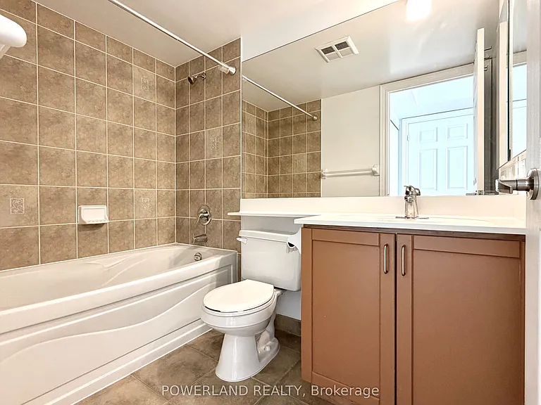 33 Cox Blvd #1521 — Photo 17