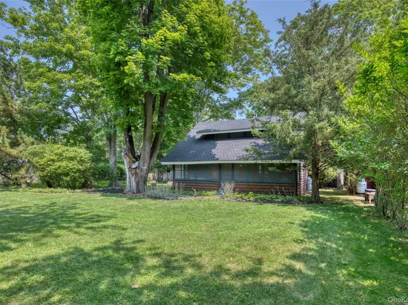 44 (1180) Sound Road, Greenport, NY 11944