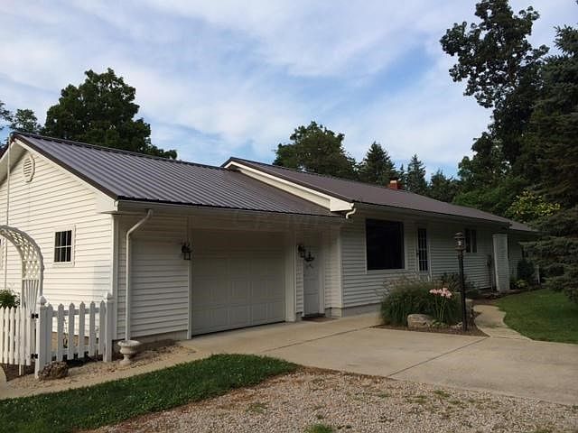 1st image of 10548 Township Road 390