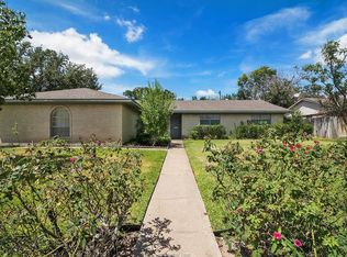 3614 Windridge Dr, Bryan, TX 77802