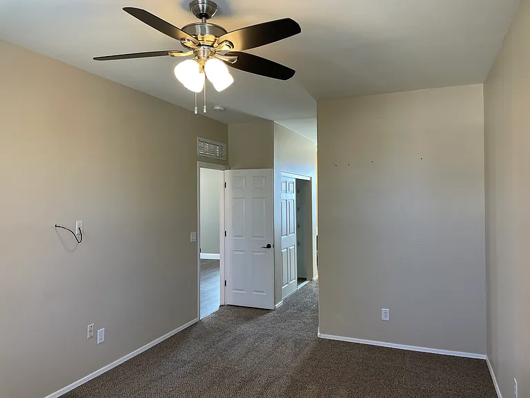 5217 W Fulton St — Photo 14