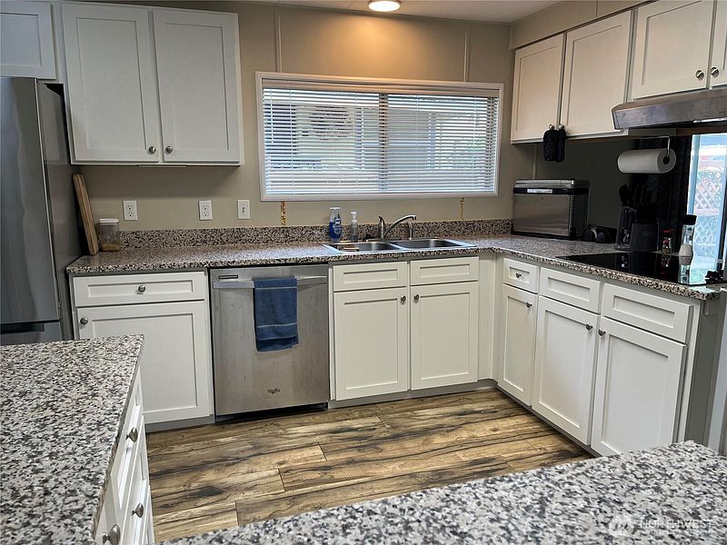 2nd image of 3333 228th St SE #113