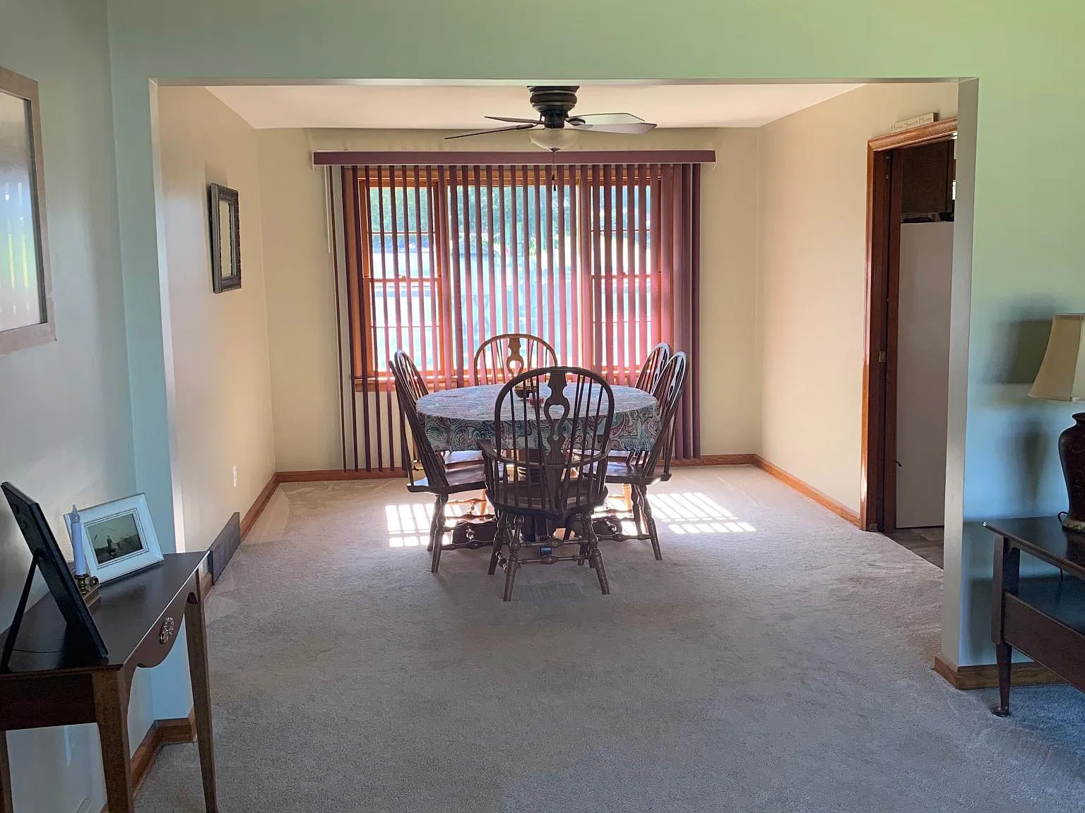 3 bed, 1.5 bath, 1804 sqft, $2,300 — Photo 3