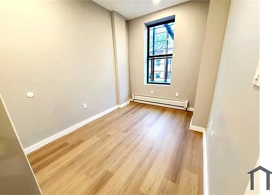 1750 Topping Ave #2 — Photo 9