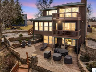 3800 Sioux Ln, Madison Lake, MN, 56063